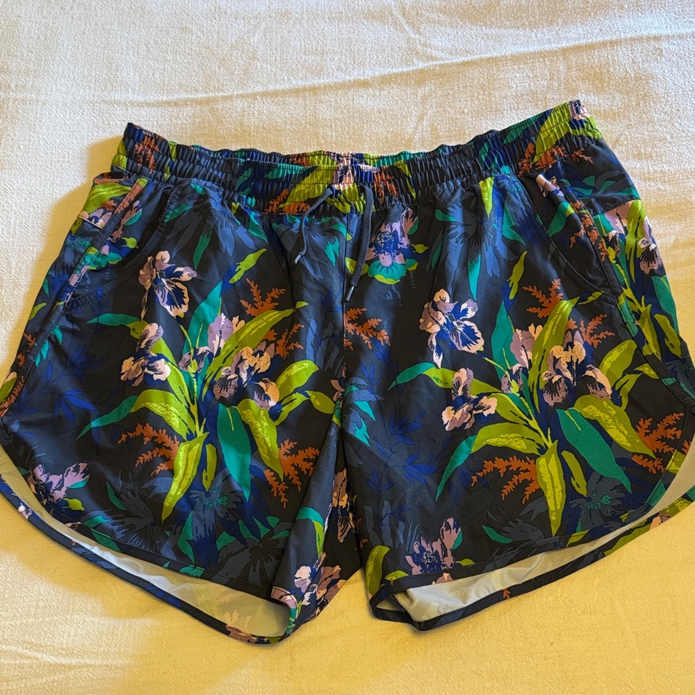 Women's floral swim Shorts